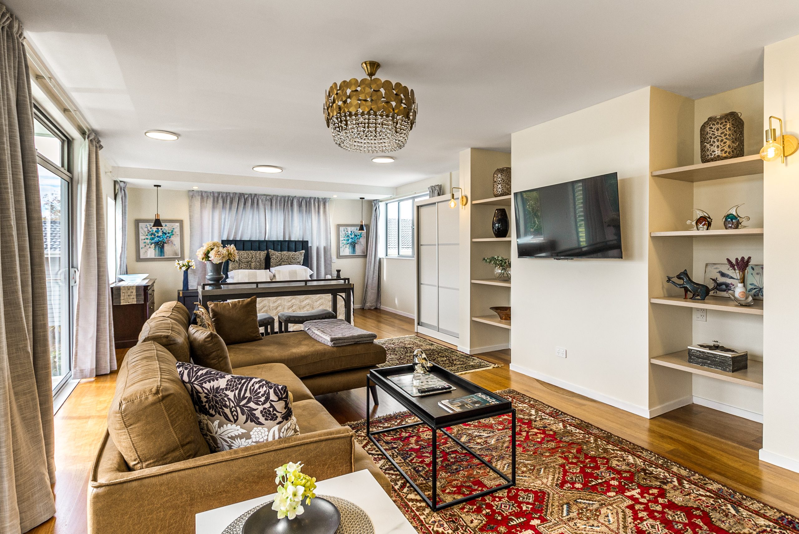 Entertainment and lounge room